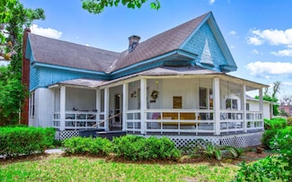 206 2nd St NW, Jasper, FL 32052