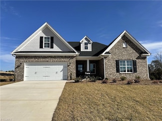 217 Grand Worth Way, King, NC 27021