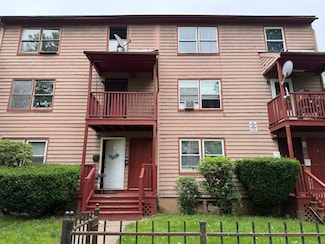 122 Clark St Unit B, Hartford, CT 06120
