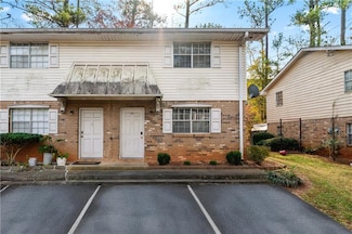 936 Six Oaks Cir Unit B, Norcross, GA 30093