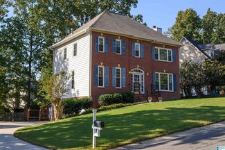 1904 Green Leaf Cir, Birmingham, AL 35244