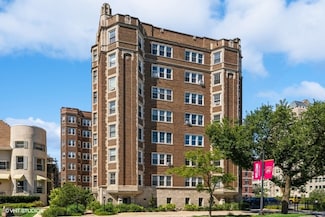 6334 N Sheridan Rd Unit 4E, Chicago, IL 60660