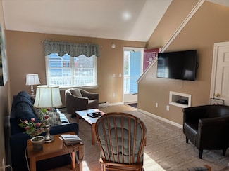 1351 Post Rd Unit 49, Wells, ME 04090