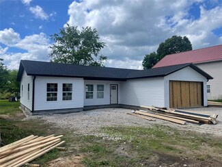 610 York St, Crocker, MO 65452