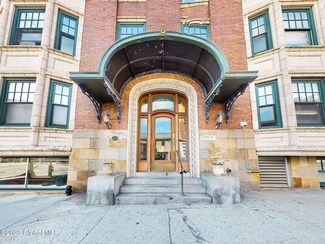 352 State St Unit 6B, Albany, NY 12210