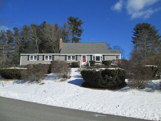 19 Gloria Ave, Tyngsboro, MA 01879
