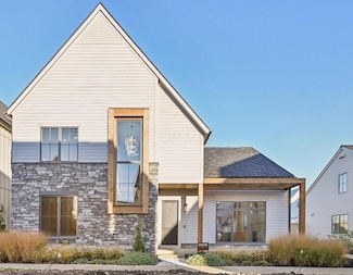 2835 Katmai Dr, Columbus, OH 43228