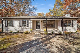 437 S 4th Ave, Galloway, NJ 08205