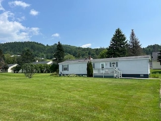 28 New Hampshire 145, Colebrook, NH 03576