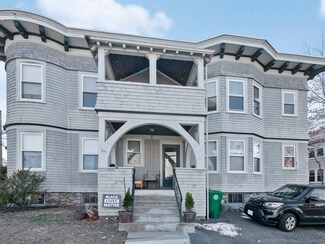 397 Linwood Ave, Newtonville, MA 02460
