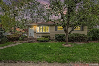 24380 Berry Ave, Warren, MI 48089