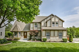 16102 W 79th Terrace, Lenexa, KS 66219