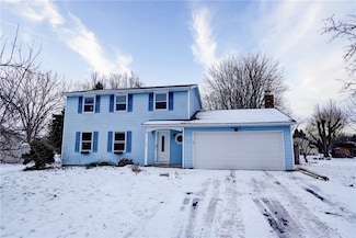 1349 Robin Hood Ln, Webster, NY 14580
