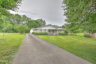 131 Circle Dr, Surgoinsville, TN 37873