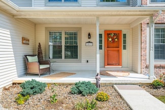 1017 S Carleton Ct, Bloomington, IN 47401