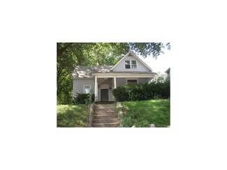 428 Hardesty Ave, Kansas City, MO 64124