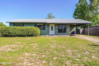 3114 W 21st Ct, Panama City, FL 32405