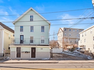 321 Lawrence St, Lowell, MA 01852
