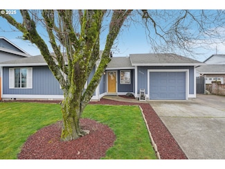 2544 SW 23rd St, Troutdale, OR 97060