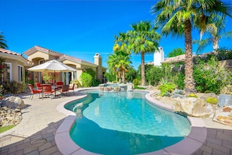 912 Mission Creek Dr, Palm Desert, CA 92211