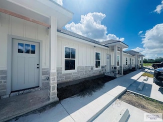 32960 Melon Dr Unit 3, Los Fresnos, TX 78566