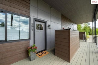 50 Carnelian Ave, Ponderay, ID 83852