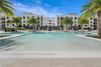 1125 Central Ave Unit 565, Naples, FL 34102