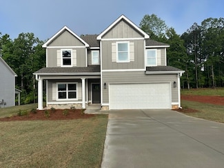 750 McDonald Dr, Opelika, AL 36801