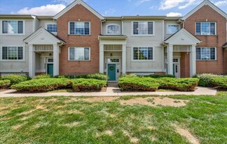 4325 Savoy Ln, McHenry, IL 60050