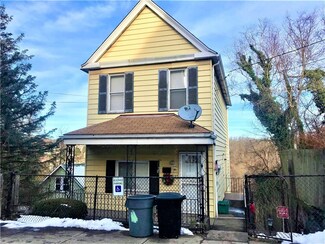 1527 Ridge Ave, Braddock, PA 15104
