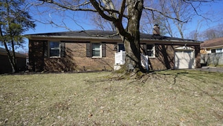5677 Saint Catherine Ct, Newburgh, IN 47630