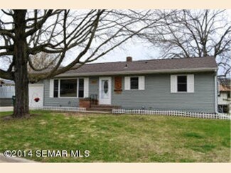 664 664 Sunset Dr, St. Charles, MN 55972