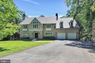8901 Iron Gate Ct, Potomac, MD 20854