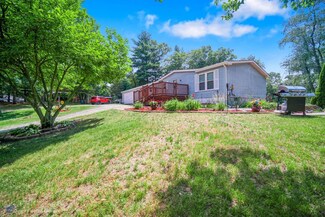 11507 N 570 W, Demotte, IN 46310