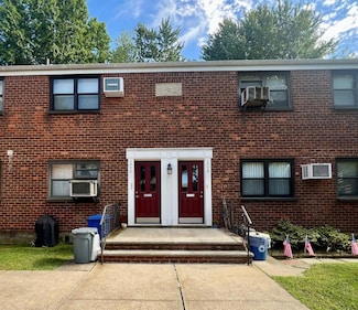 17-72 166th St Unit UPPER, Whitestone, NY 11357