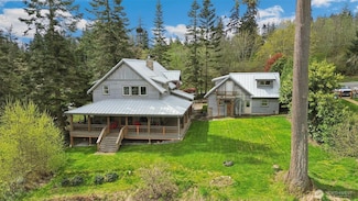 1005 Cavalero Rd, Camano Island, WA 98282