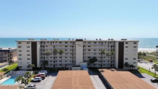 55 N 4th St Unit 605, Cocoa Beach, FL 32931