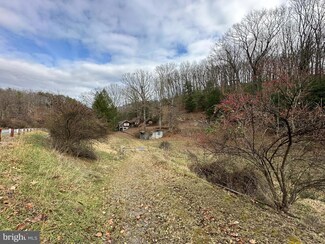 13112 Williams Rd SE, Cumberland, MD 21502