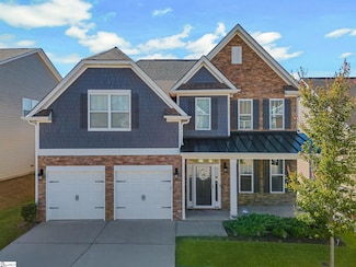 415 Raleighwood Ln, Simpsonville, SC 29681