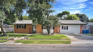 118 Driftwood Dr, Portland, TX 78374