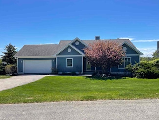 4149 Perry Ln Unit 12, Harbor Springs, MI 49740