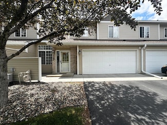 1784 Sandstone Curve, Shakopee, MN 55379