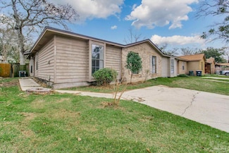 2360 Shoal Creek Dr, Pensacola, FL 32514