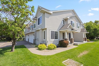 1663 County Road D E, Saint Paul, MN 55109