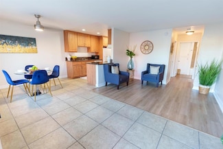 1627 Pentecost Way Unit 1, San Diego, CA 92105