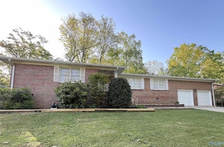 1315 Monte Vista Dr, Gadsden, AL 35904