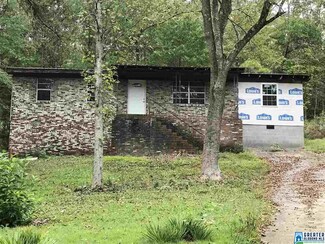 529 Macon Dr, Gadsden, AL 35905
