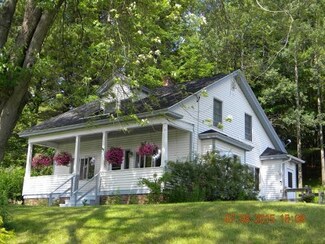 24 Ball Park Rd, Sabattus, ME 04280