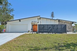 494 E Shade Dr, Venice, FL 34293