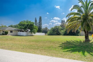 11057 Waterford Ave, Englewood, FL 34224